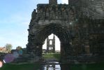 PICTURES/St. Andrews Cathedral/t_Entrance Arch.JPG